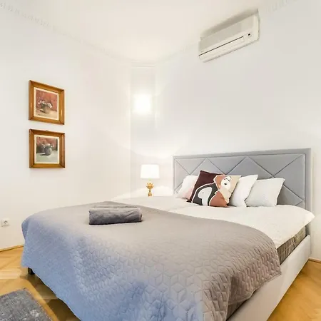 Bpr Allegro Royal Apartment Budapest